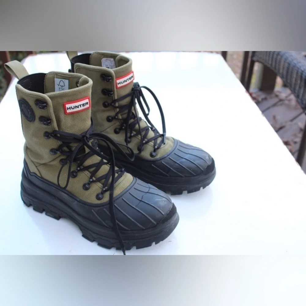 Hunter Explorer waterproof Duck boots